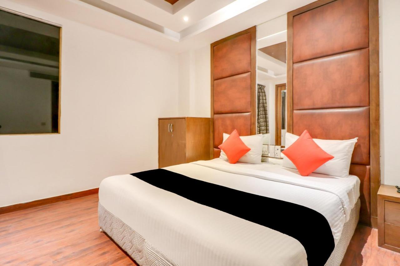 Townhouse 939 Hotel Gagan Inn Near Satyam Inox Patel Nagar New Delhi Buitenkant foto