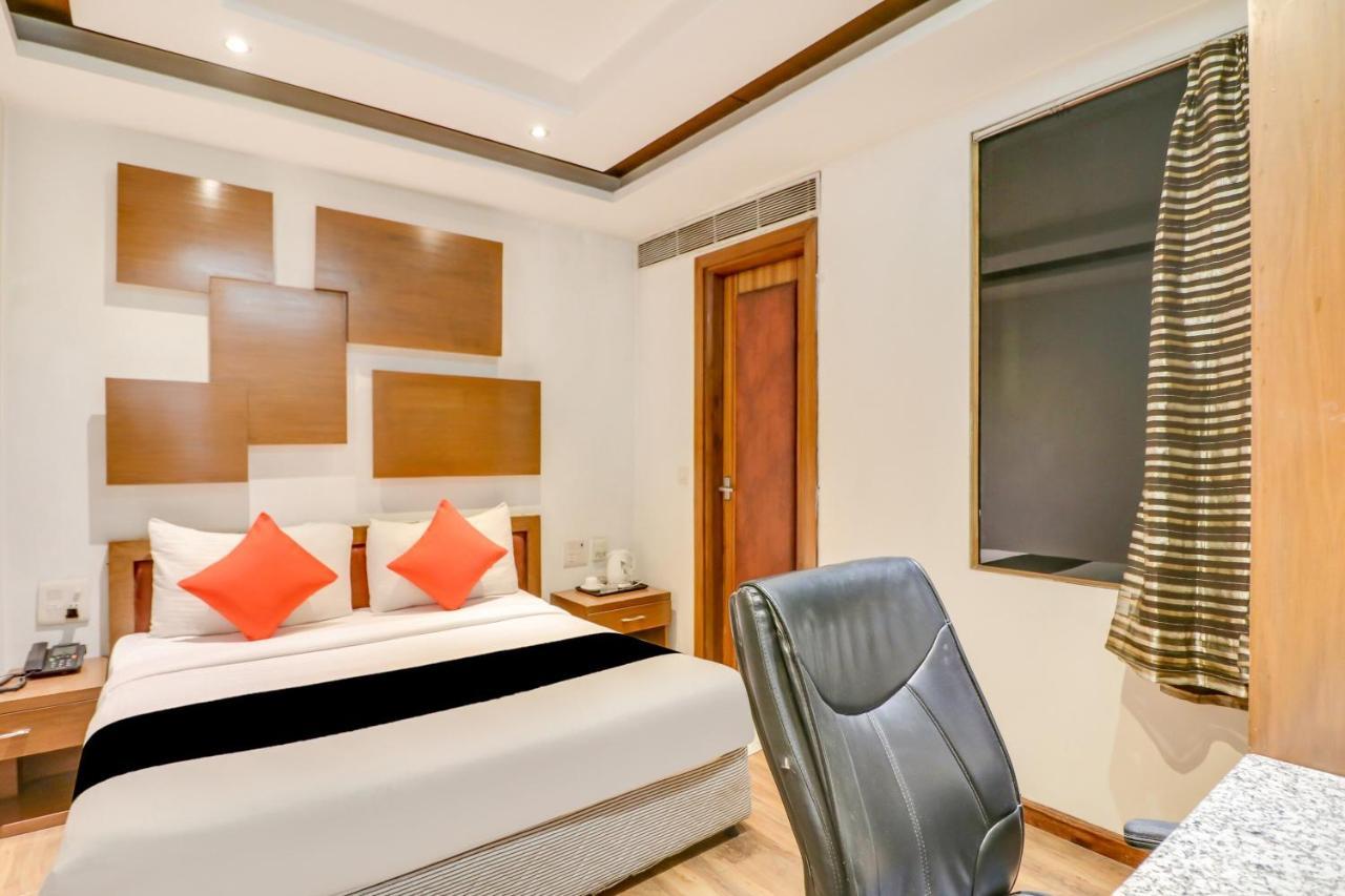 Townhouse 939 Hotel Gagan Inn Near Satyam Inox Patel Nagar New Delhi Buitenkant foto