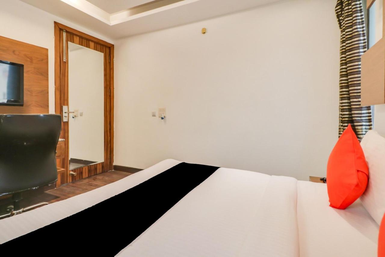 Townhouse 939 Hotel Gagan Inn Near Satyam Inox Patel Nagar New Delhi Buitenkant foto
